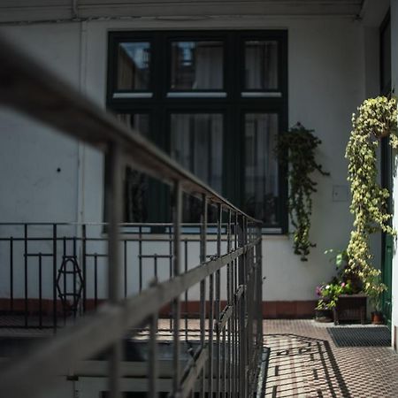 Friendly Home In The Center Budapest Esterno foto
