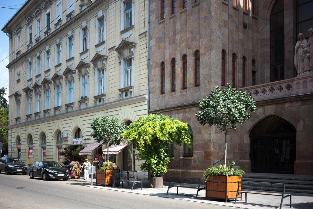 Friendly Home In The Center Budapest Esterno foto